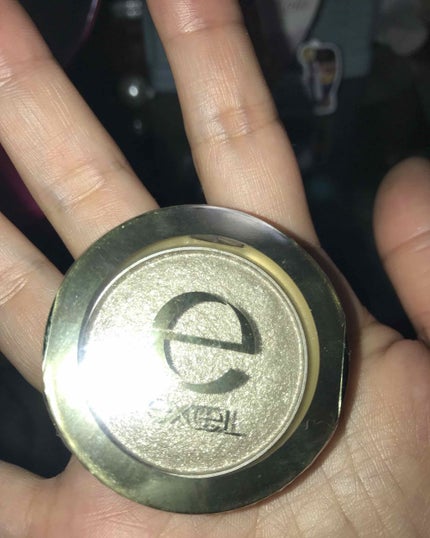 シャイニーシャドウ N/excel/単色アイシャドウを使ったクチコミ(2枚目)