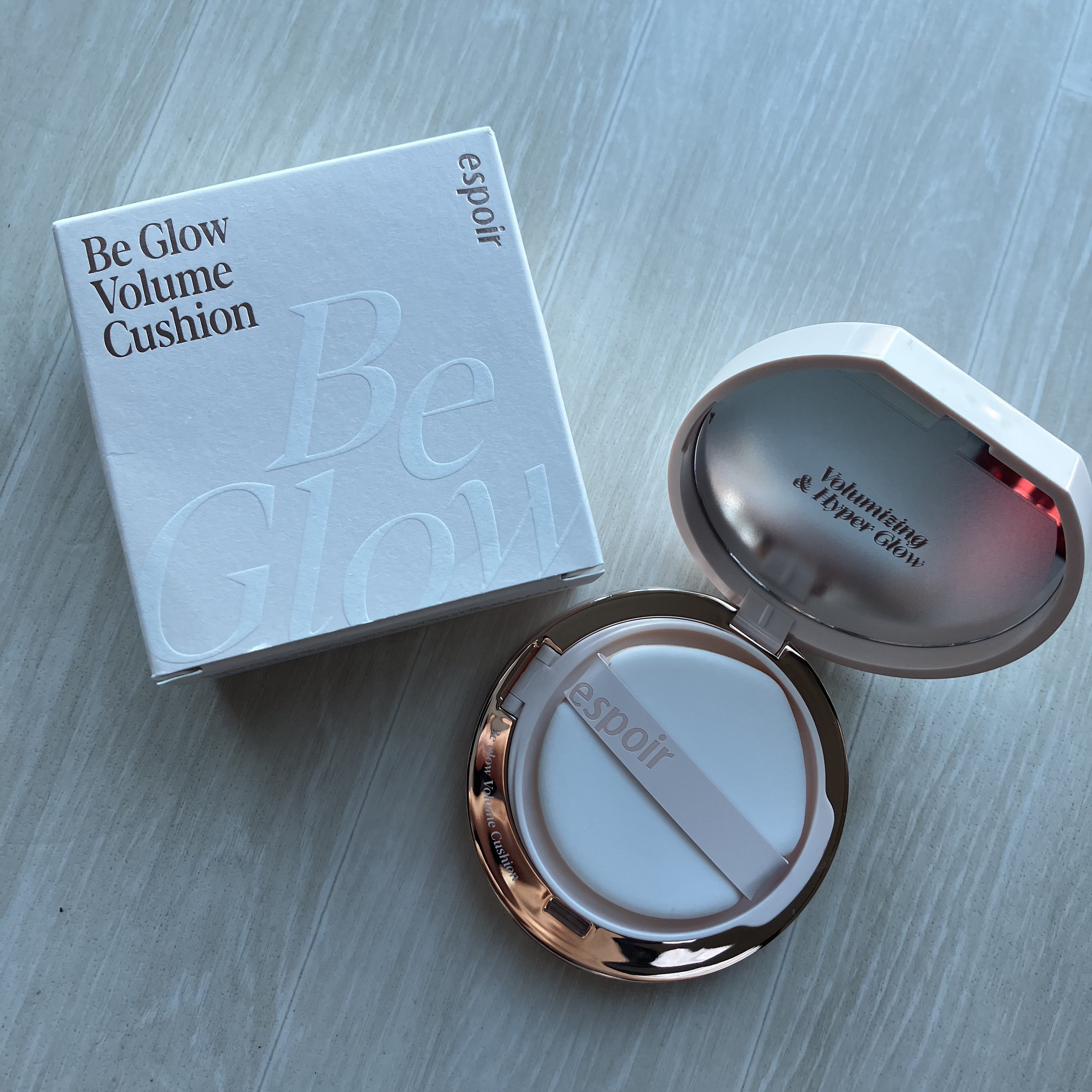 エスポア ビーグロー ボリュームクッション 20 バニラ/espoir/クッションファンデーションを使ったクチコミ（2枚目）