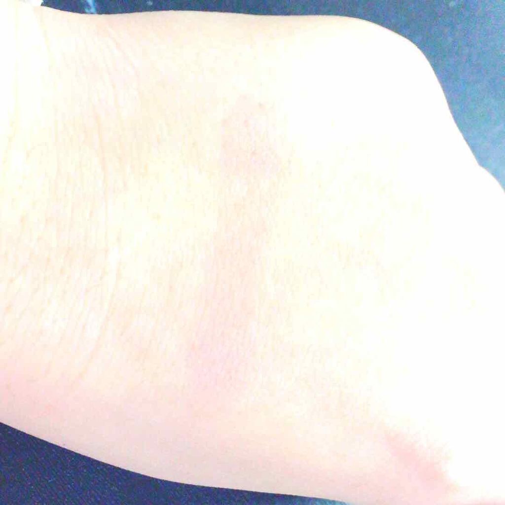 ラスティンググロスリップ/CEZANNE/口紅を使ったクチコミ(3枚目)