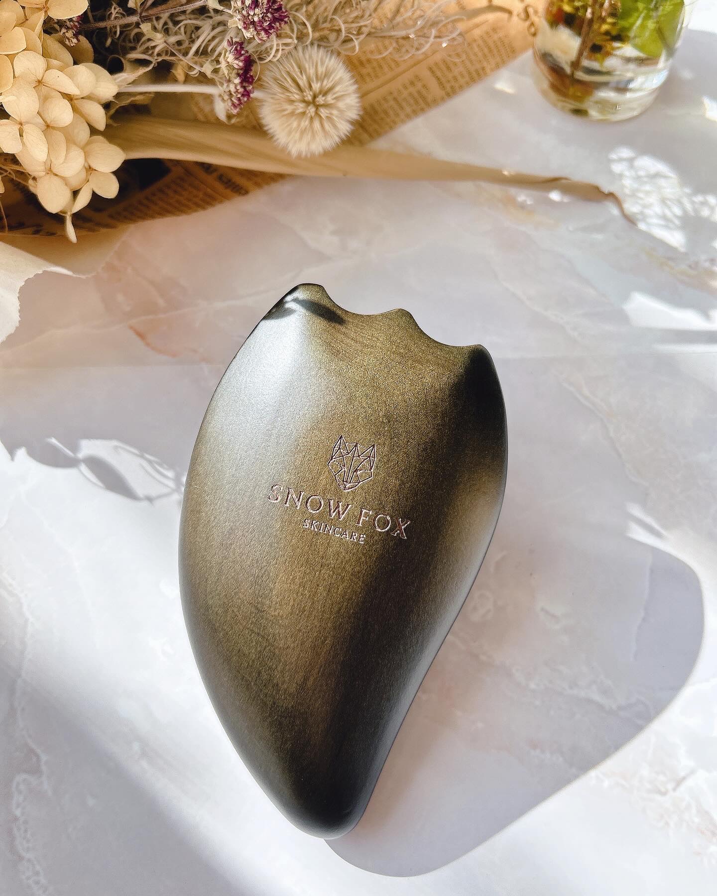 プレミアム FOX カッサ ゴースト ヘアブラシ ブラック/SNOW FOX SKINCARE/ヘアブラシを使ったクチコミ（2枚目）