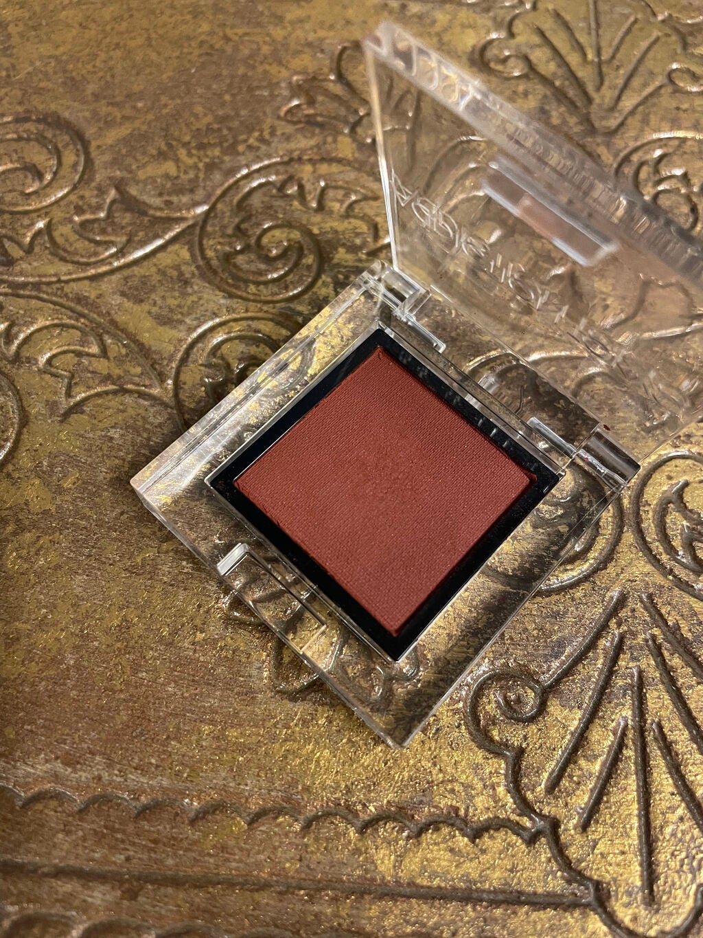 アディクション ザ アイシャドウ マット/ADDICTION/単色アイシャドウを使ったクチコミ(3枚目)