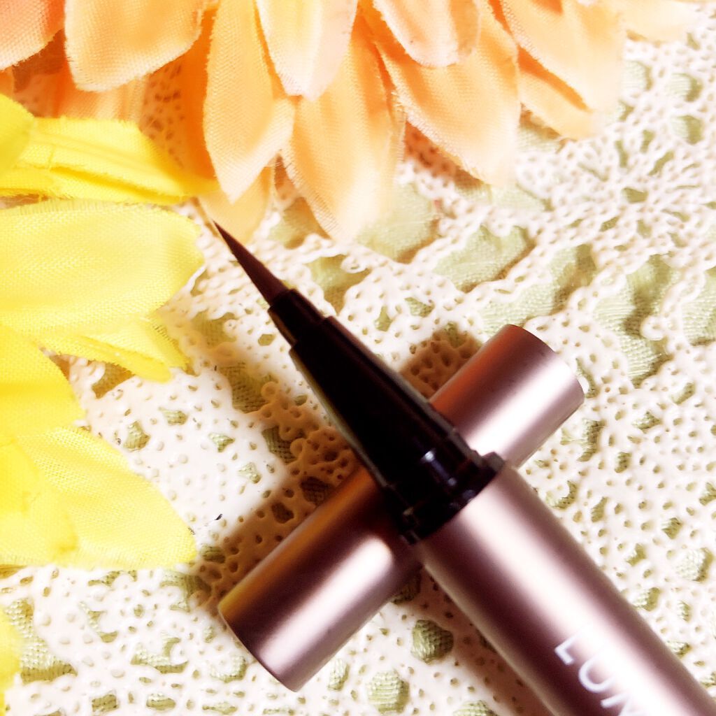 スキルレスライナー/LUMIURGLAS/リキッドアイライナーを使ったクチコミ(2枚目)