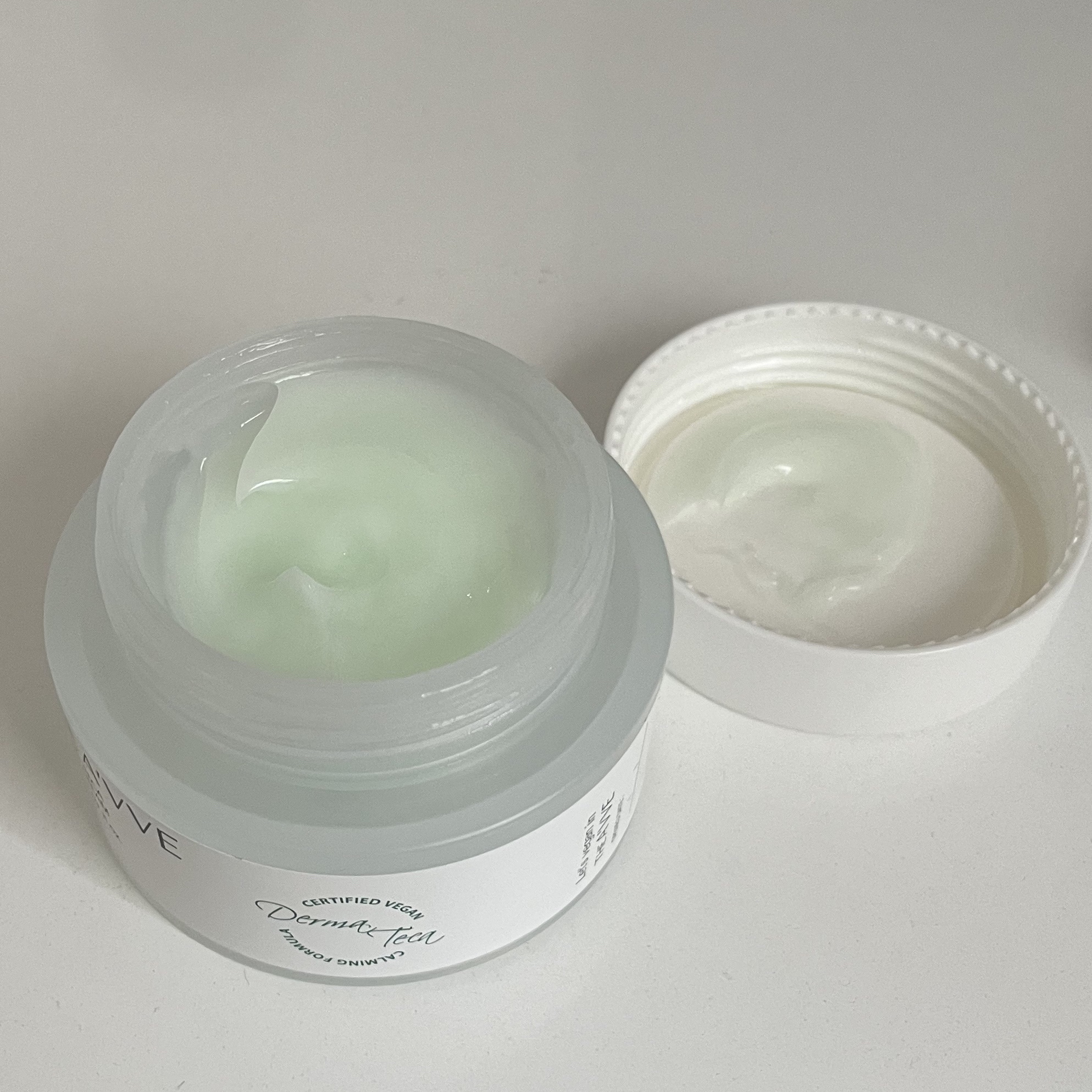 ダーマテカバイオームクリーム/THE A'VVE/フェイスクリームを使ったクチコミ（2枚目）