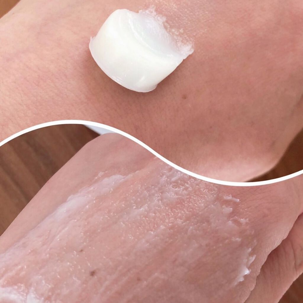 健康コーポレーション ワンミニッツクレンジングバームのクチコミ「低刺激・時短に徹底的にこだわった
新パウチクレンジングバームを使ってみました

【1min C.....」（3枚目）