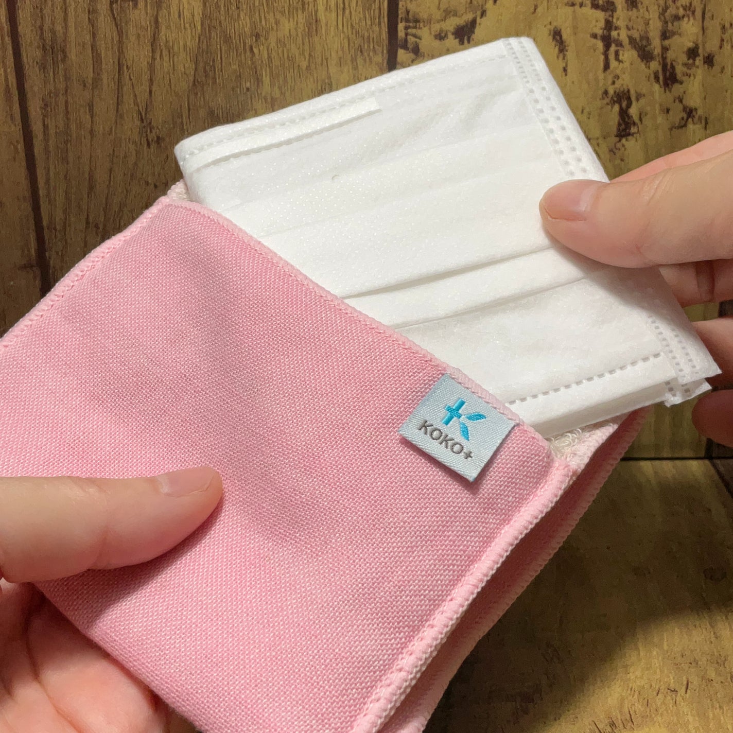 KOKO+(ココタス) 制菌・抗ウイルス タオルマスクポーチ/KAWAGUCHI/マスクを使ったクチコミ(1枚目)
