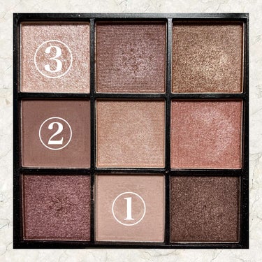 UR GLAM　BLOOMING EYE COLOR PALETTE/U R GLAM/パウダーアイシャドウを使ったクチコミ（3枚目）