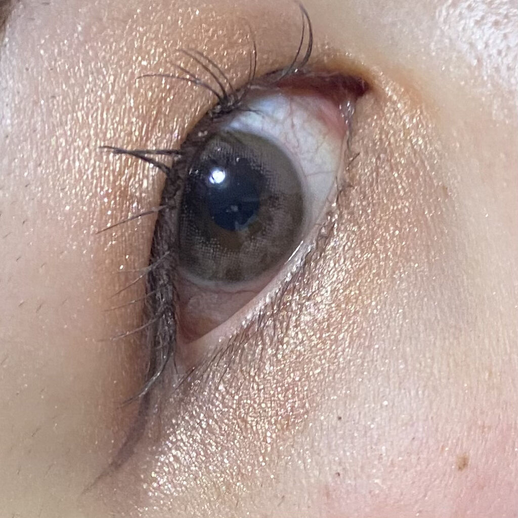 トーンアップアイシャドウ/CEZANNE/アイシャドウパレットを使ったクチコミ（3枚目）