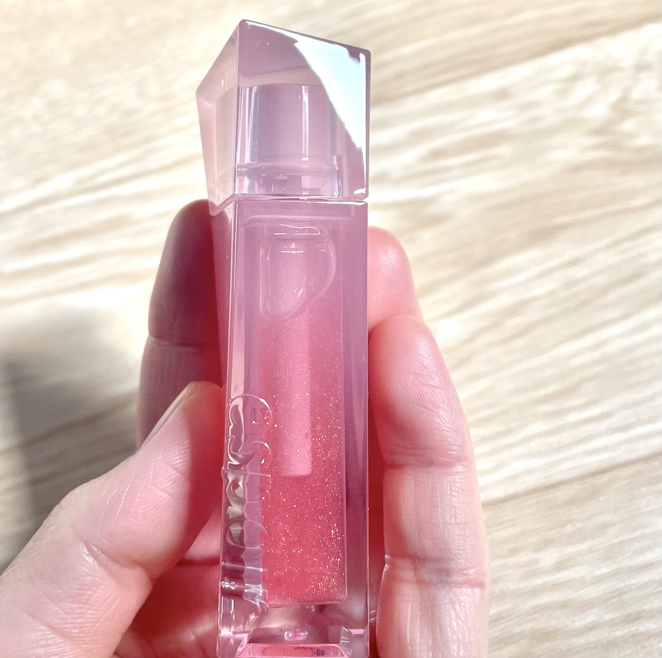 エスポア クチュールリップグロス ロージービーム(Rosy BB Edition)/espoir/リップグロスを使ったクチコミ（2枚目）