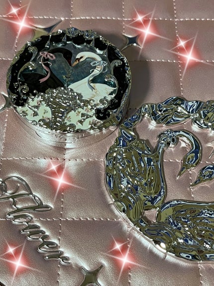 フラワーノーズ スワンバレエシリーズ ブラッシュコンパクト/FlowerKnows/パウダーチークを使ったクチコミ(7枚目)