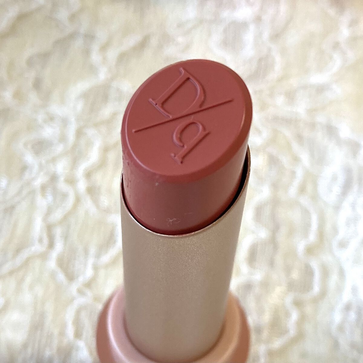 ムードグロウリップスティック 04 ローズヒップ/dasique/口紅を使ったクチコミ（3枚目）