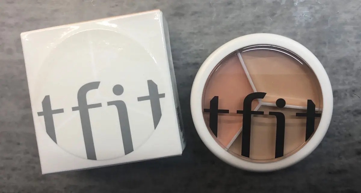 カバーアッププロコンシーラー/TFIT/パレットコンシーラーを使ったクチコミ（1枚目）