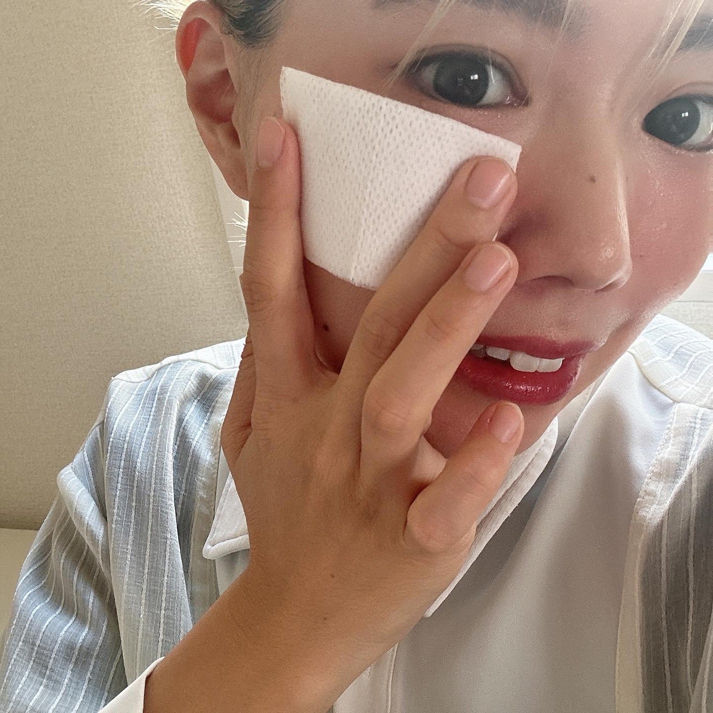 ビオレ メイク持続シート さらマット肌/ビオレ/フェイスシートを使ったクチコミ(6枚目)