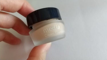 media クリームファンデーションN＜ミニ＞のクチコミ「media クリームファンデーションN＜ミニ＞ PO-B1

コンビニで買える！プチプラクリー.....」（1枚目）