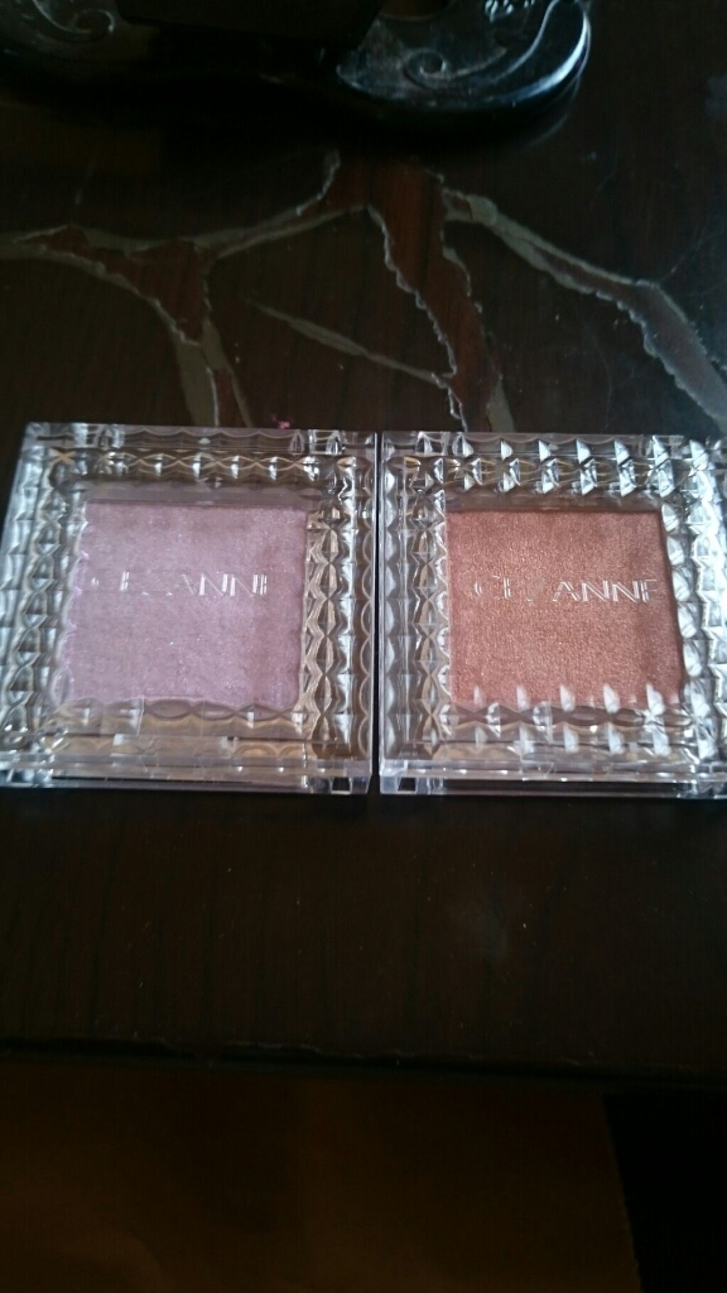 シングルカラーアイシャドウ/CEZANNE/単色アイシャドウを使ったクチコミ（3枚目）