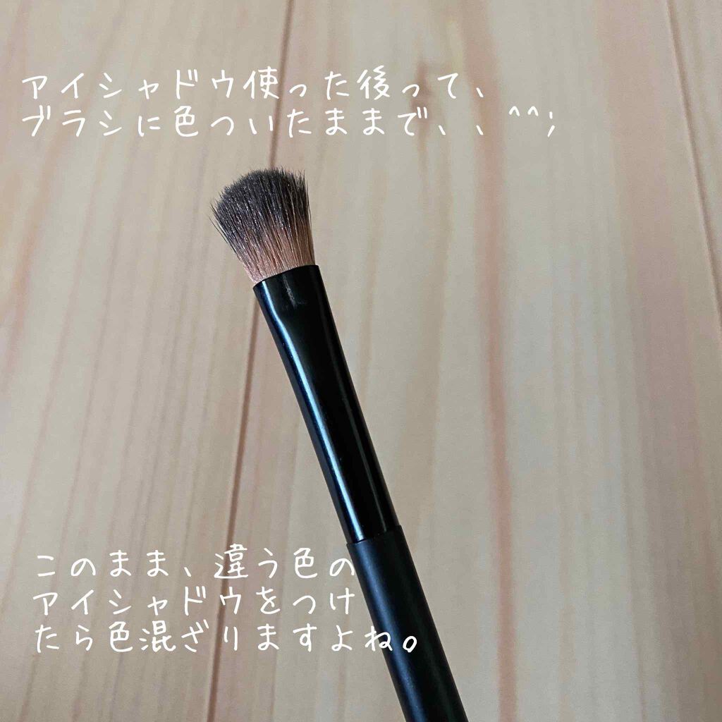 ドライメイクブラシクリーナー/セリア/その他化粧小物を使ったクチコミ（2枚目）