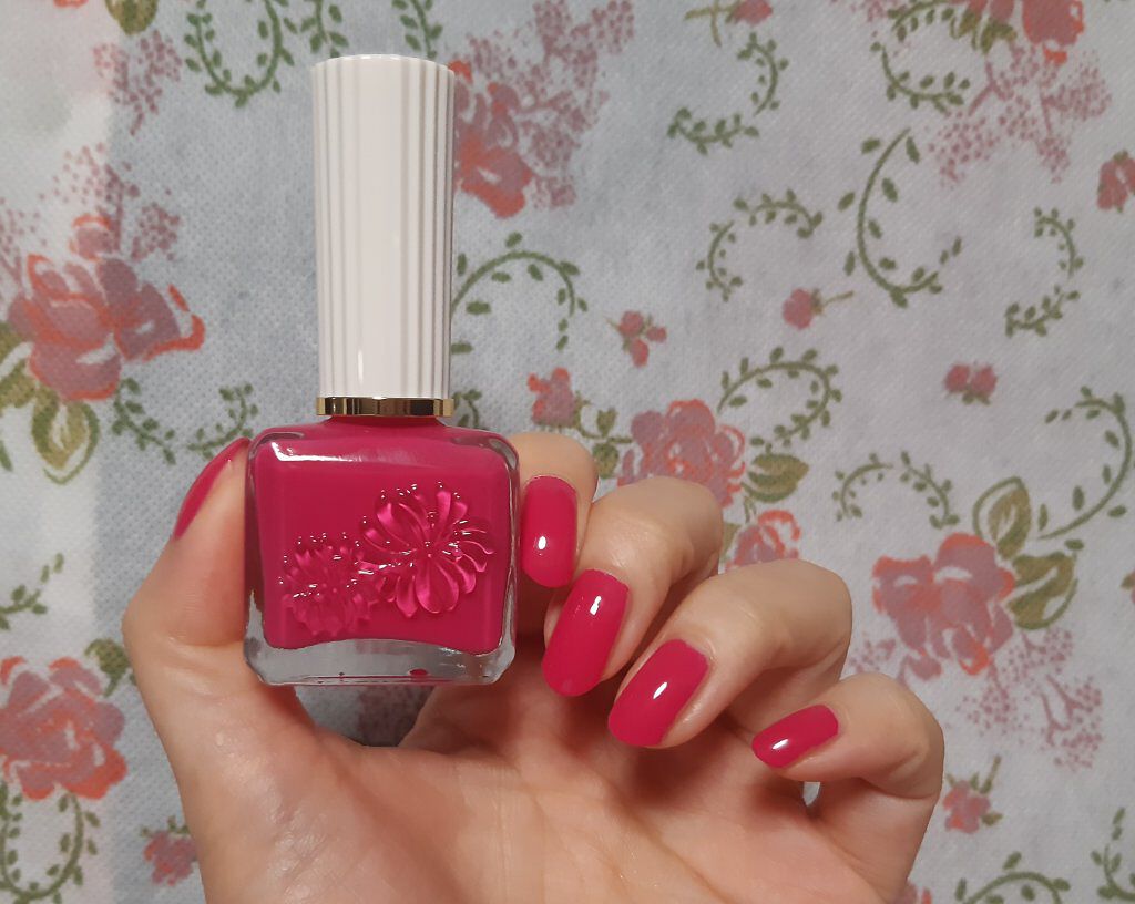 ネイルカラー 03 ラディ ロゼ/PAUL & JOE BEAUTE/マニキュアを使ったクチコミ（1枚目）