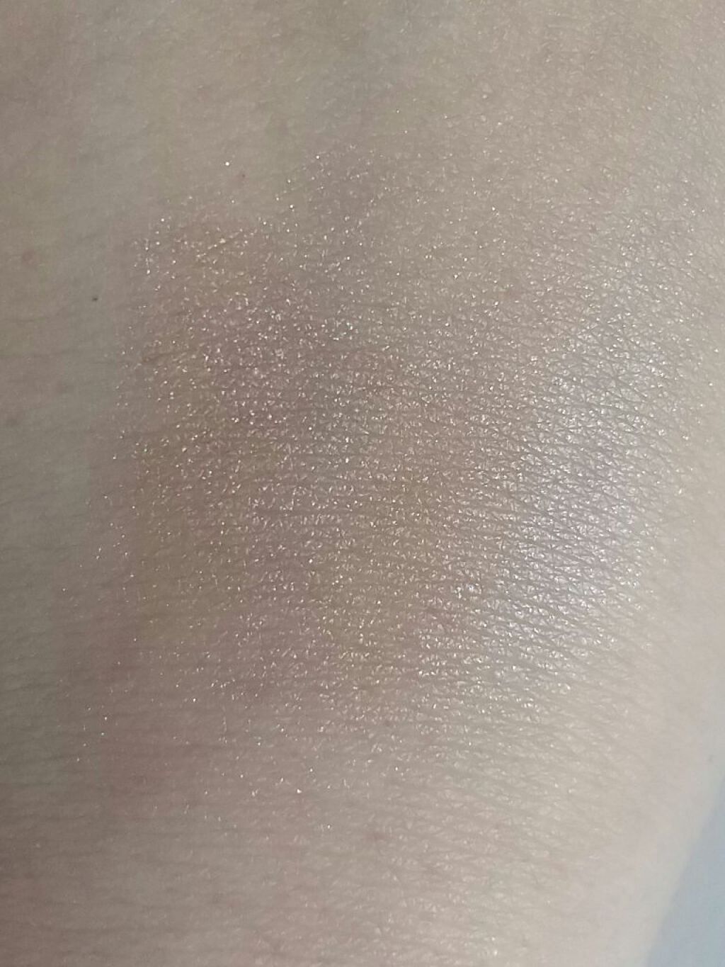 アディクション ザ アイシャドウ ソングス オブ レイン  107 Kisses of Rain/ADDICTION/単色アイシャドウを使ったクチコミ（3枚目）