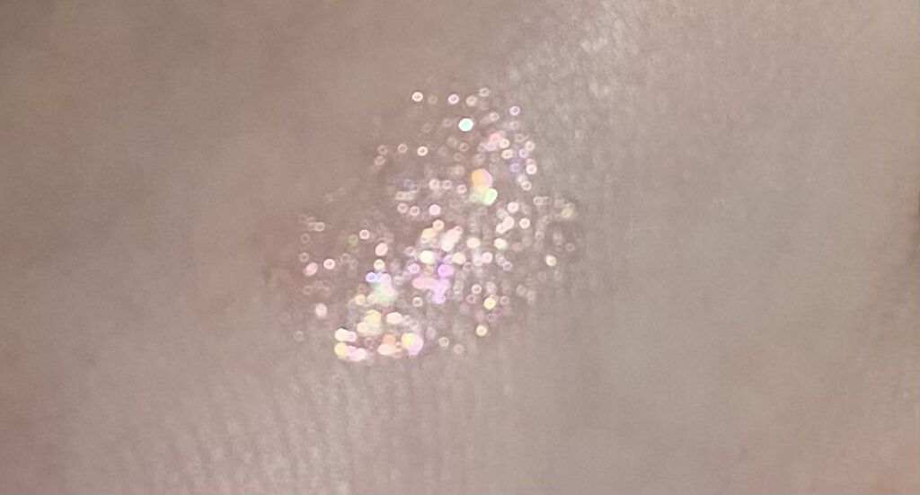 シュガー トゥインクル リキッド グリッター/PERIPERA/グリッターを使ったクチコミ（3枚目）