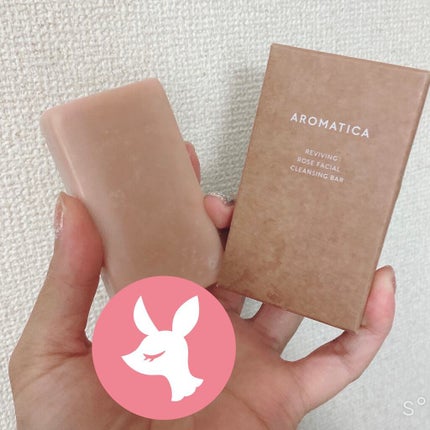 リバイビングローズフェイシャルクレンジングバー/AROMATICA/洗顔石鹸を使ったクチコミ(1枚目)