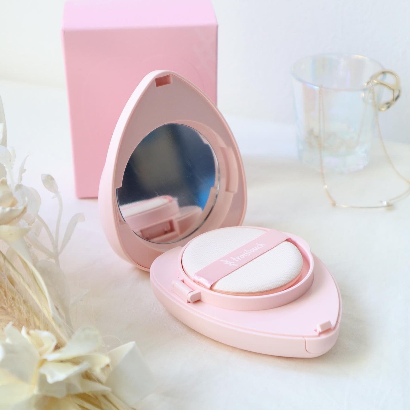 トワタッチ ハートクッション グロウメッシュ/troistouch/クッションファンデーションを使ったクチコミ(2枚目)