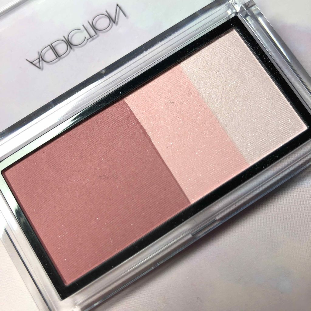 ブラッシュ トリニティ/ADDICTION/パウダーチークを使ったクチコミ（3枚目）