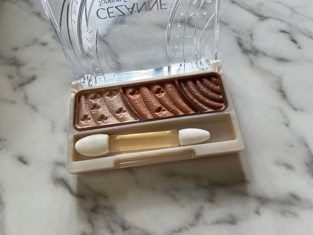 トーンアップアイシャドウ/CEZANNE/アイシャドウパレットを使ったクチコミ(5枚目)