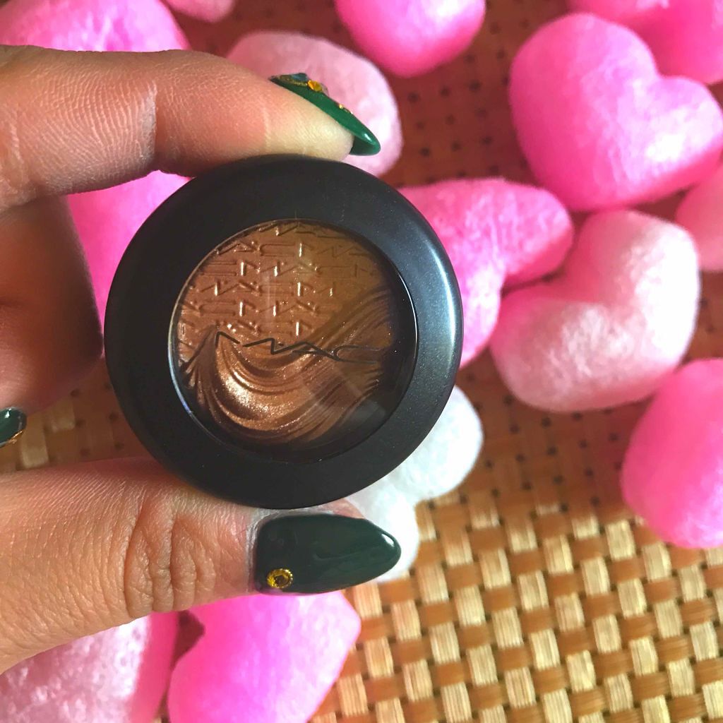 エクストラ ディメンション アイシャドウ/M・A・C/単色アイシャドウを使ったクチコミ（1枚目）