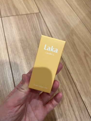  Laka
フルーティーグラムティント
109フレッシュ

初めて購入しました！
色がしっかり残って気に入りました♪
他の色も試したいです^ ^の画像 その0