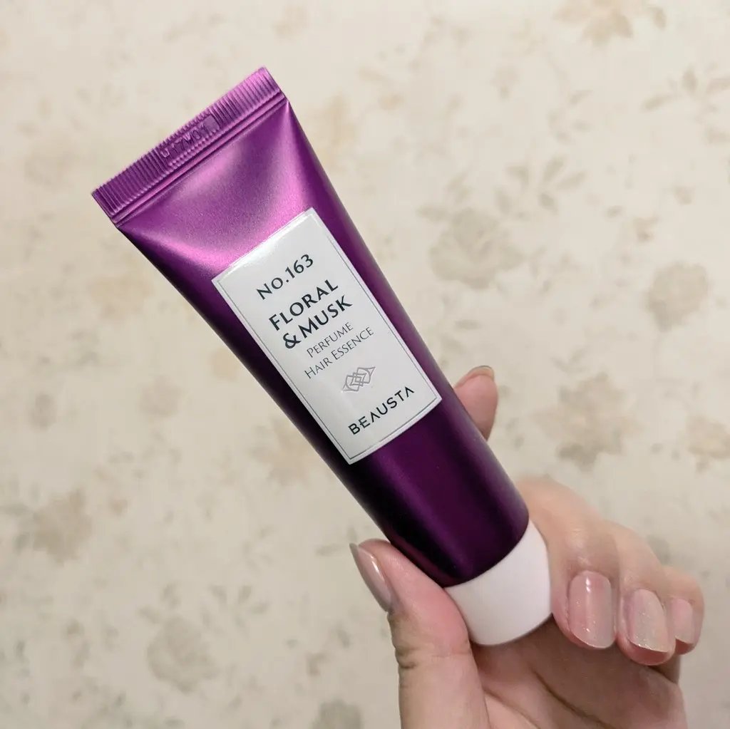 パフュームヘアエッセンス フローラル&ムスク/BEAUSTA/ヘアワックス・クリームを使ったクチコミ（2枚目）