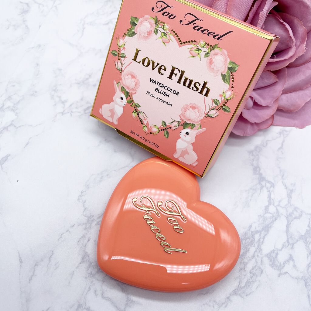 chiaki on LIPS 「TooFacedラブフラッシュウォーターカラーブラッシュラブユ..」(2枚目)