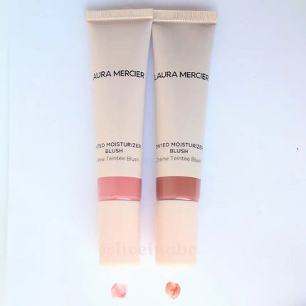 リップ グラッセ ハイドレーティング バームグロス/ローラ メルシエ/リップグロスを使ったクチコミ(5枚目)