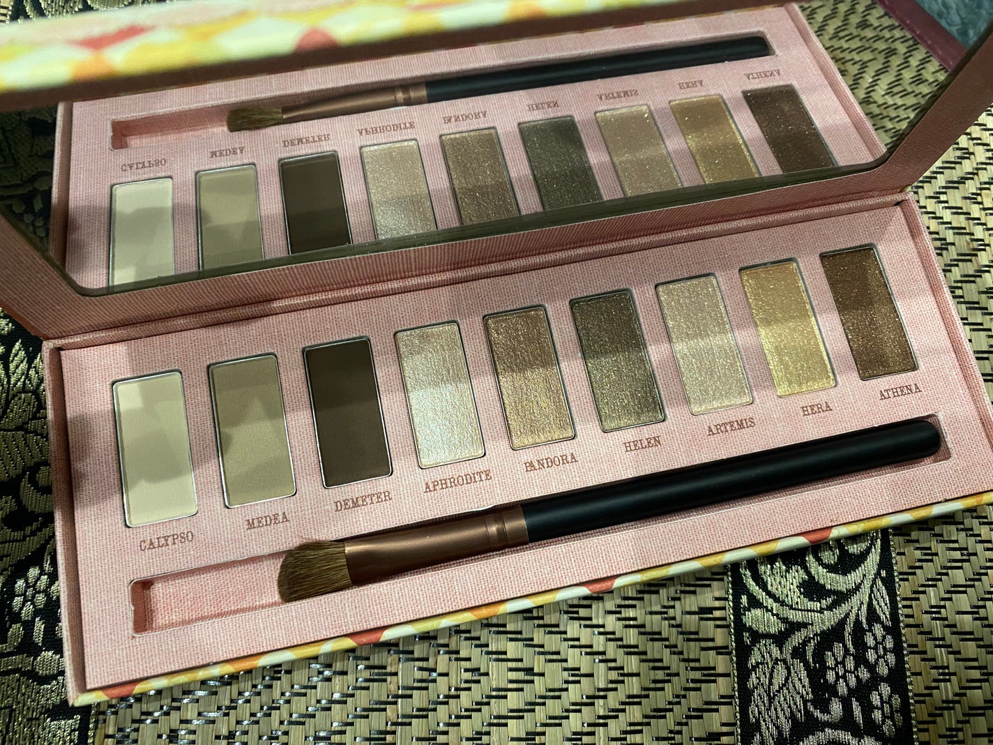 れい on LIPS 「購入品レビュー✨️タイでの購入品🇹🇭主人に現地のショップで購入..」(2枚目)