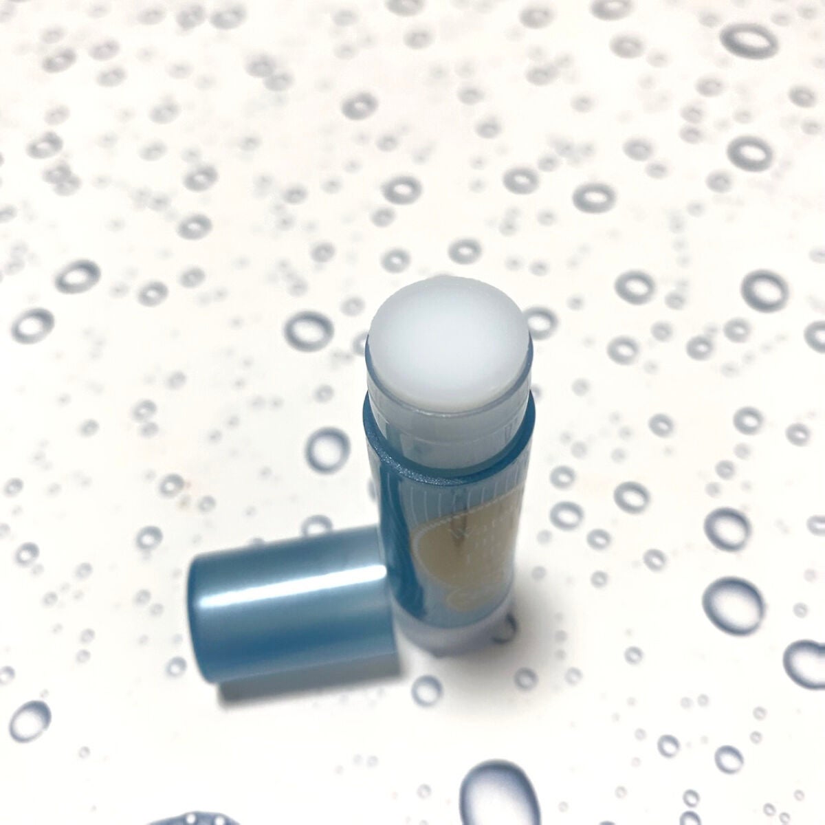 ウォーターインリップスーパーモイストキープ/資生堂コスメニティー/リップクリームを使ったクチコミ(4枚目)