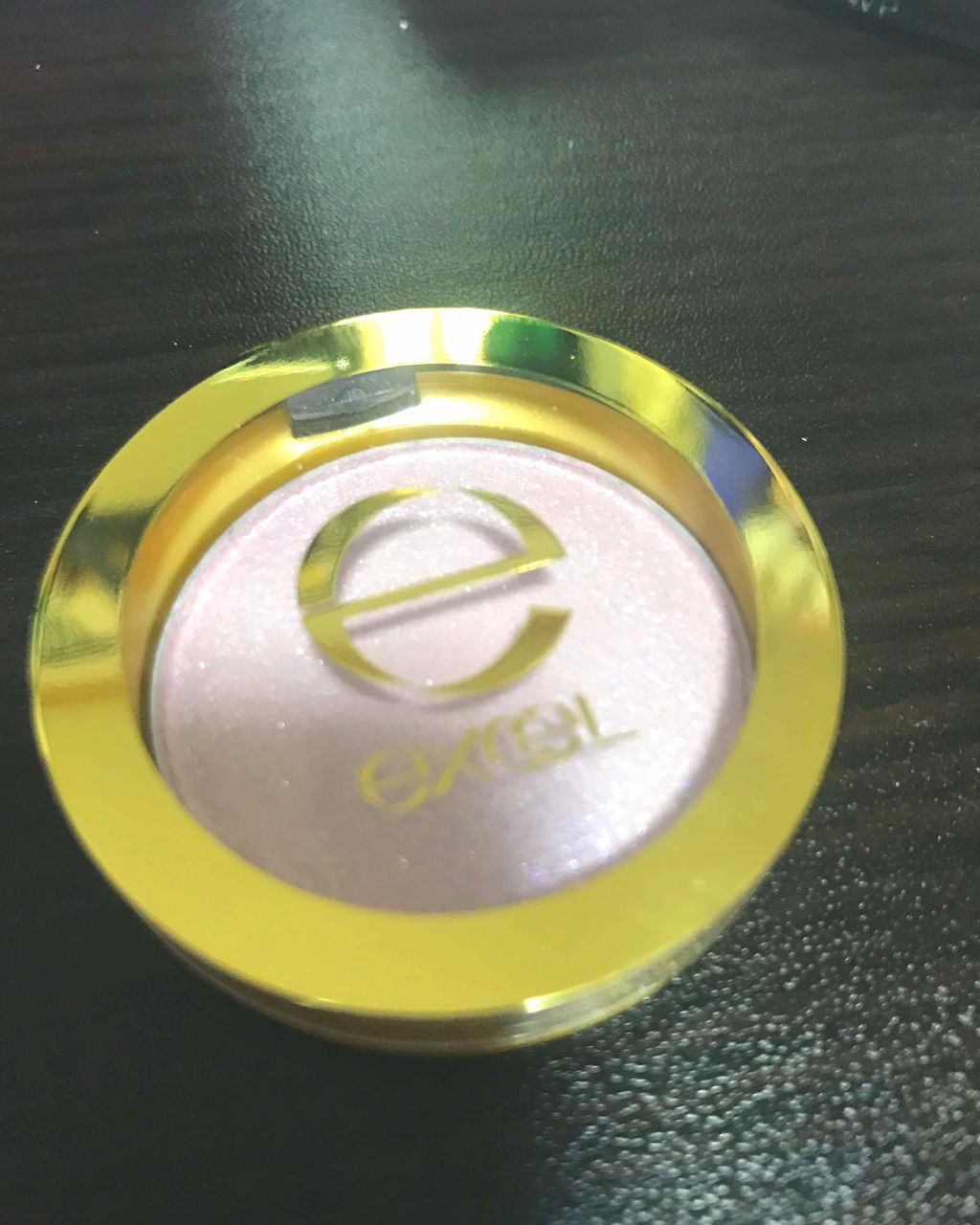 シャイニーシャドウ N/excel/単色アイシャドウを使ったクチコミ(1枚目)