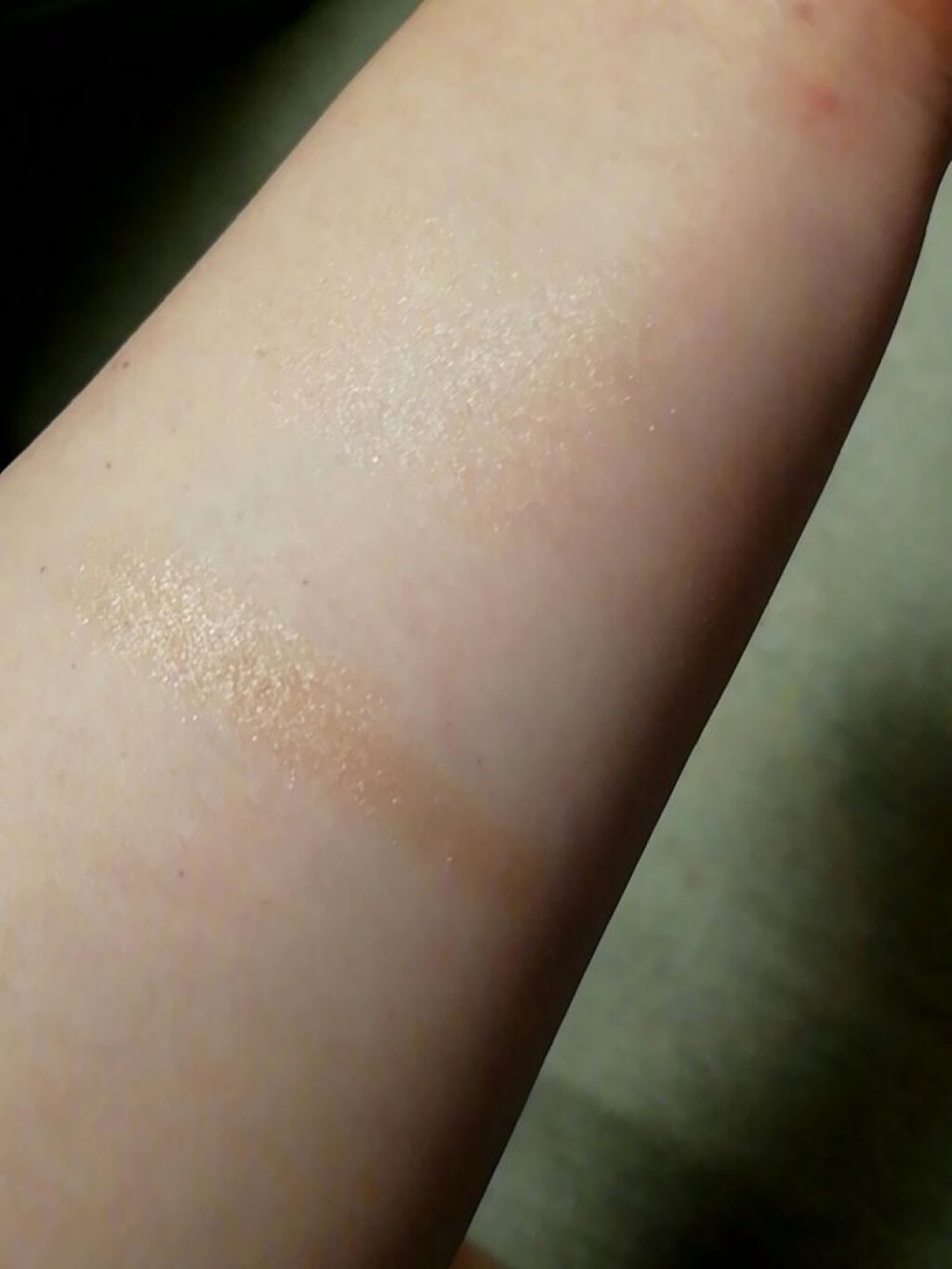 パールグロウハイライト/CEZANNE/パウダーハイライトを使ったクチコミ(4枚目)