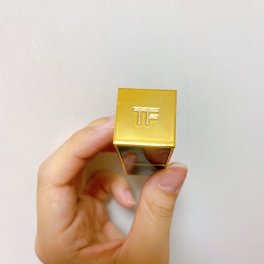 リップ カラー マット 100C 100（限定）/TOM FORD BEAUTY/口紅を使ったクチコミ（2枚目）