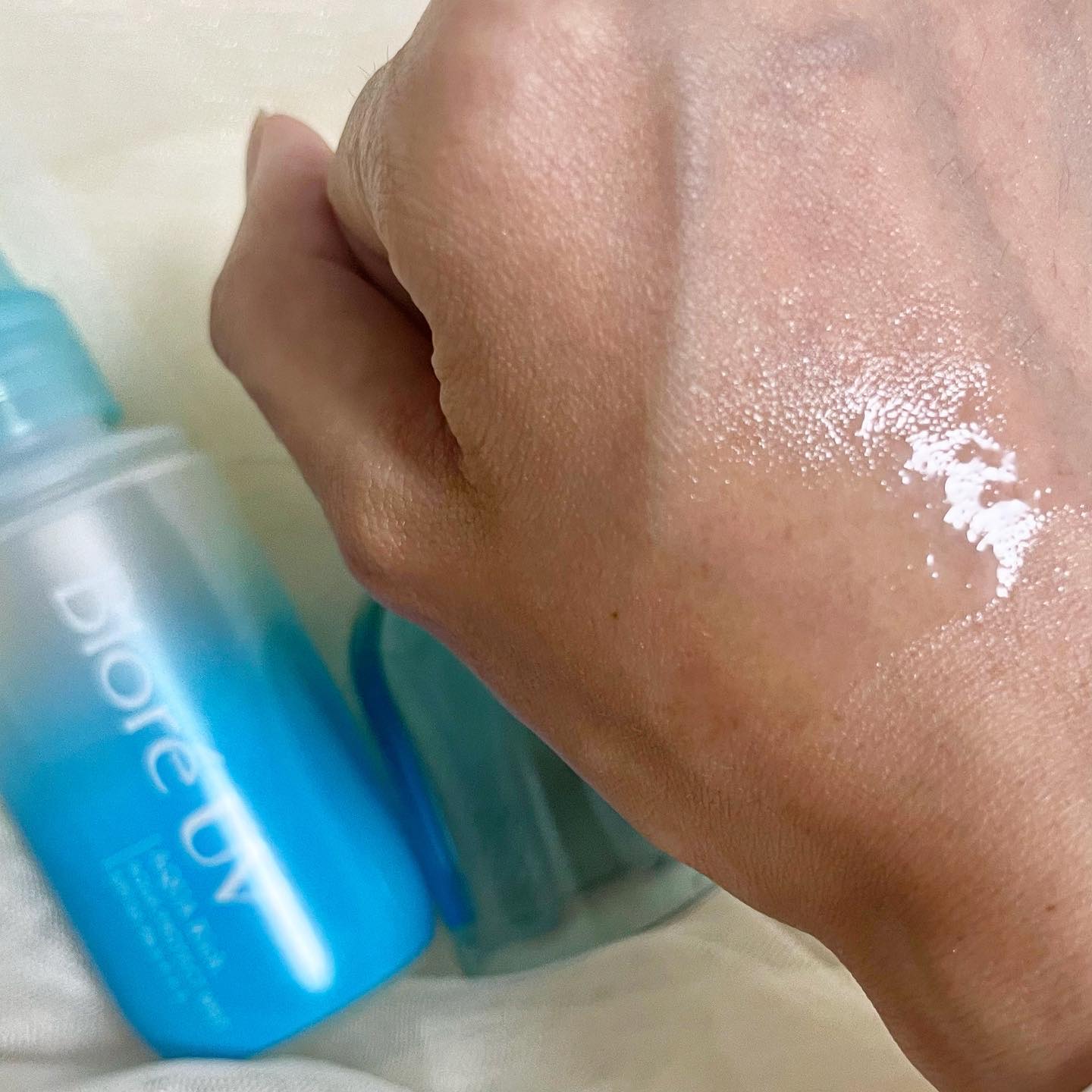 ビオレUV アクアリッチ アクアプロテクトミスト/ビオレ/日焼け止めミスト・スプレーを使ったクチコミ（3枚目）