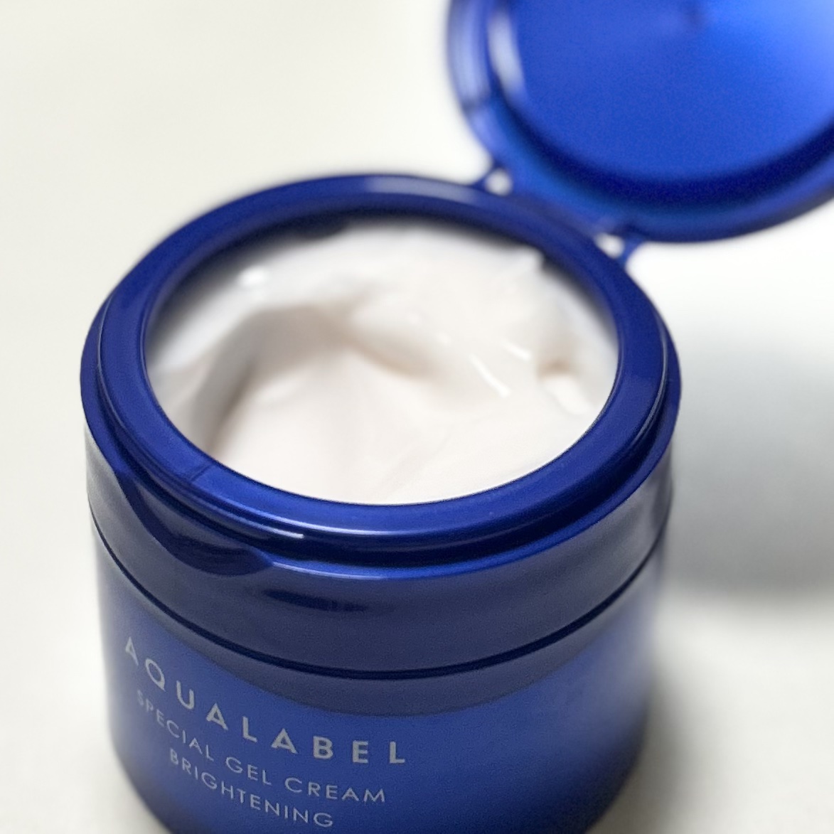 スペシャルジェルクリーム EX （ブライトニング） /アクアレーベル/オールインワン化粧品を使ったクチコミ（2枚目）