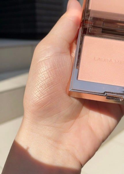 ブラッシュ カラー インフュージョン/ローラ メルシエ/パウダーチークを使ったクチコミ(5枚目)