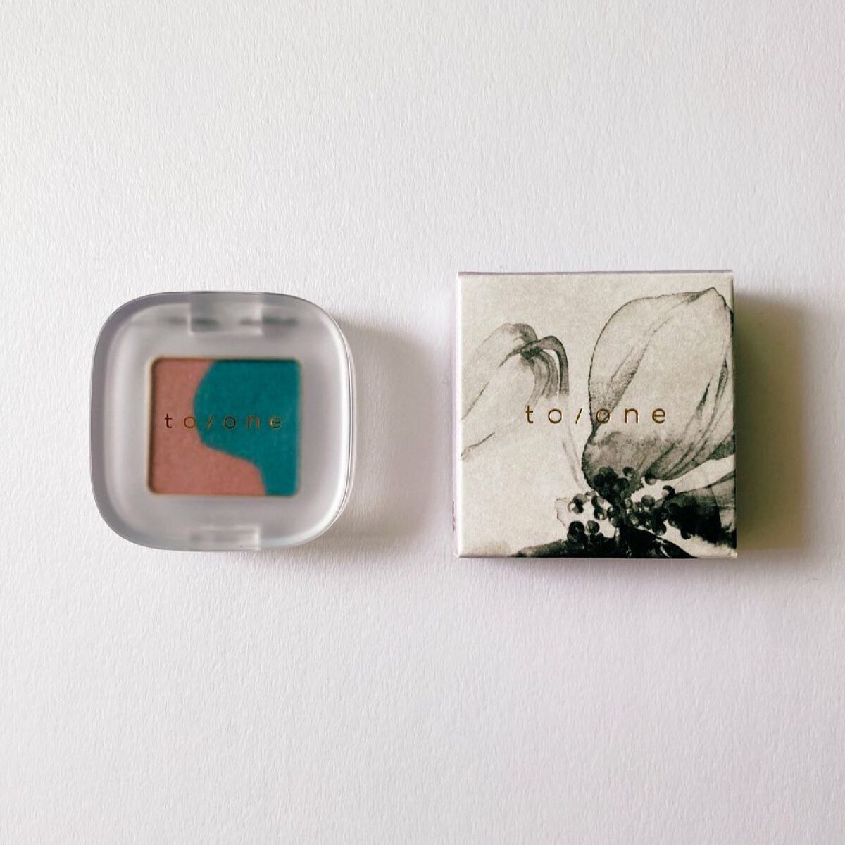 ペタル フロート アイシャドウ 09 FOREST BUDS/to/one/アイシャドウパレットを使ったクチコミ（2枚目）