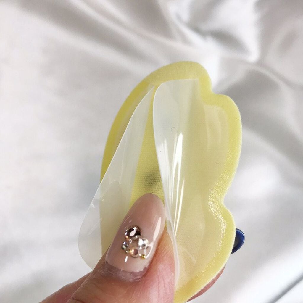 yossy on LIPS 「1日中パソコンかスマホとにらめっこしてるので肩こりが尋常じゃな..」(4枚目)