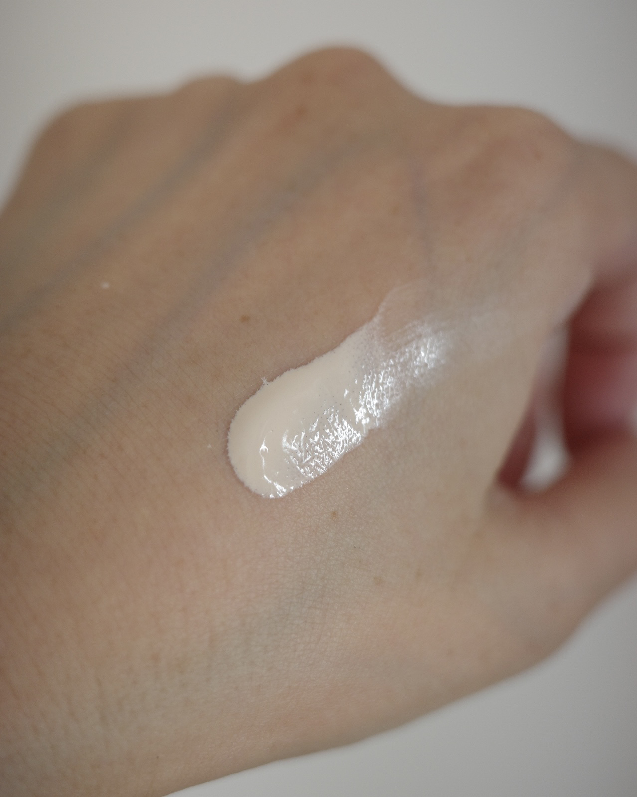 ヴォワールコレクチュールｎ/クレ・ド・ポー ボーテ/化粧下地を使ったクチコミ（2枚目）