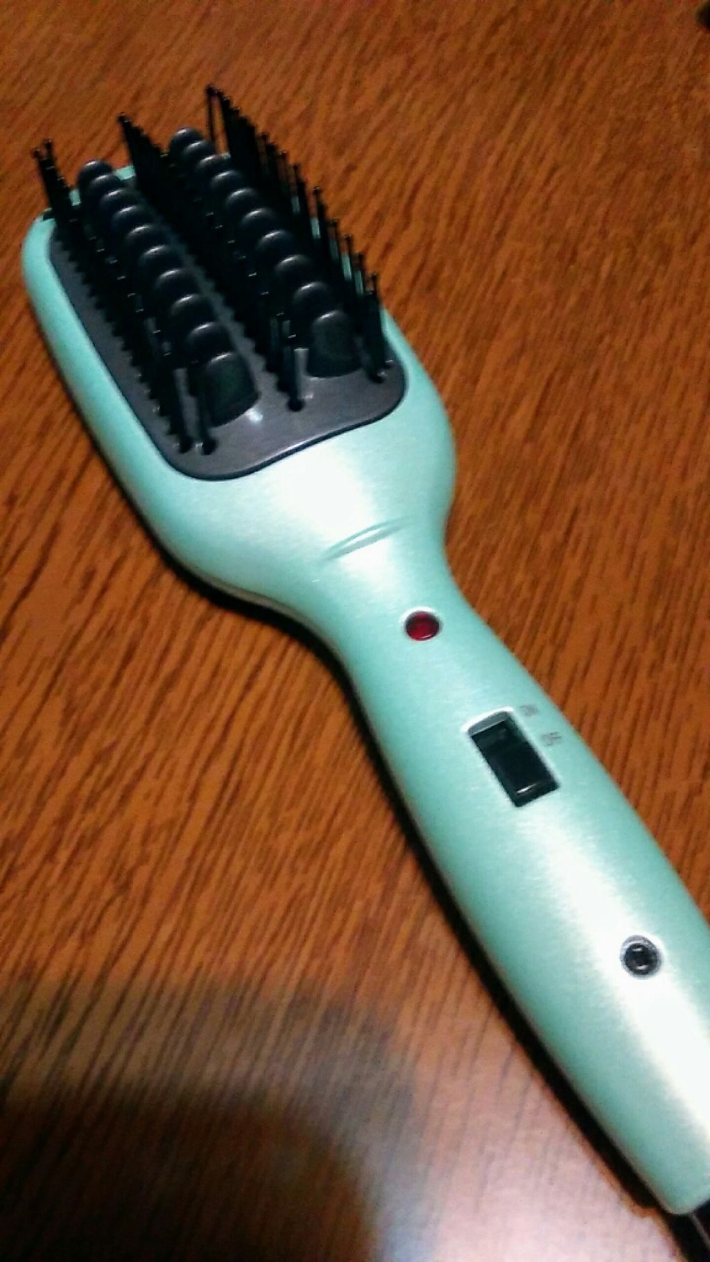 ホットアイロンブラシ ミニ/べビリス/ヒートブラシを使ったクチコミ(1枚目)