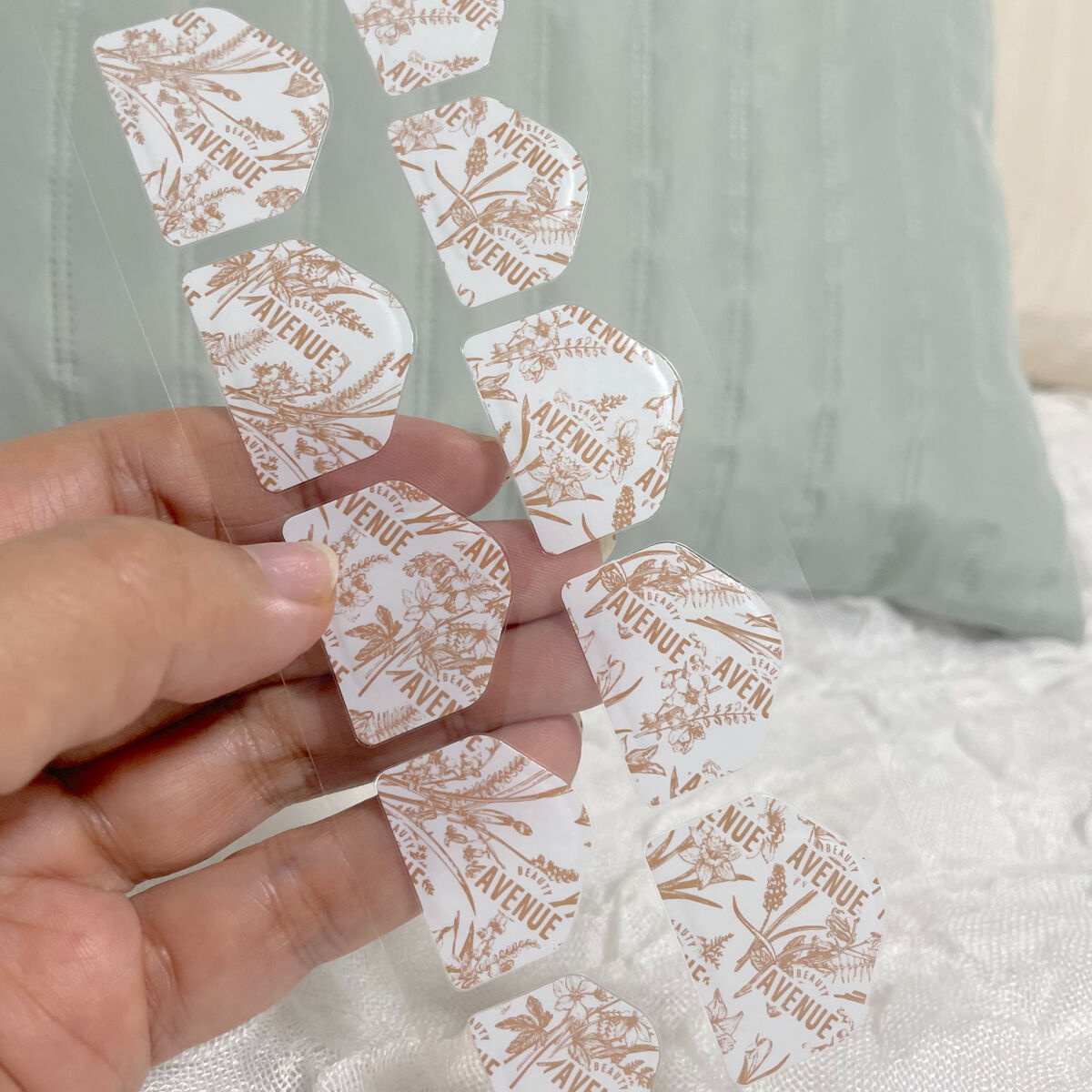 ネイルケアシール エレガンスローズの香り/BEAUTY AVENUE/ネイルオイル・トリートメントを使ったクチコミ（2枚目）