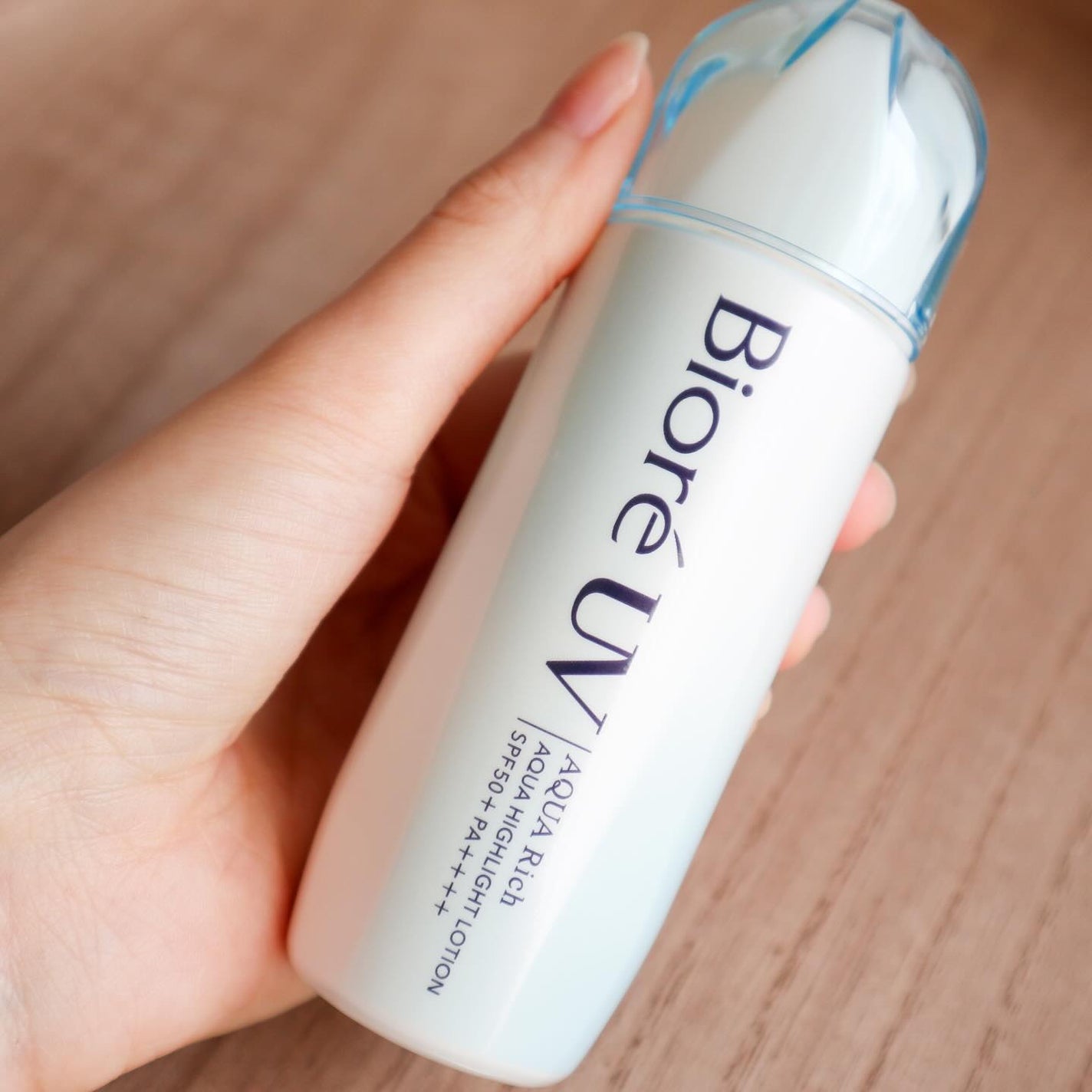 ビオレUV アクアリッチ アクアハイライトローション(水層ハイライトUV)/ビオレ/日焼け止めローションを使ったクチコミ(1枚目)