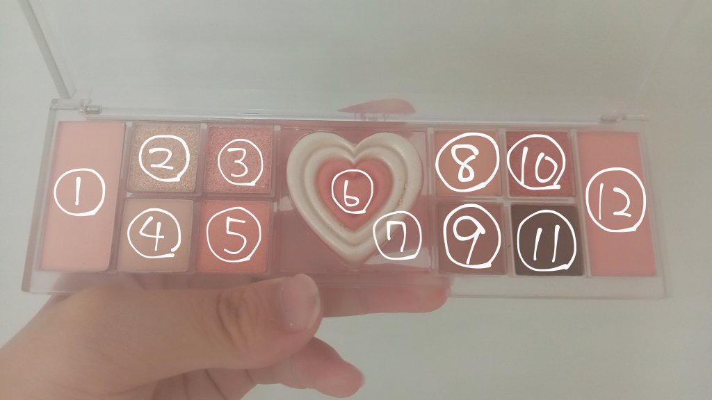 オールテイクムードライクパレット/PERIPERA/アイシャドウパレットを使ったクチコミ（3枚目）