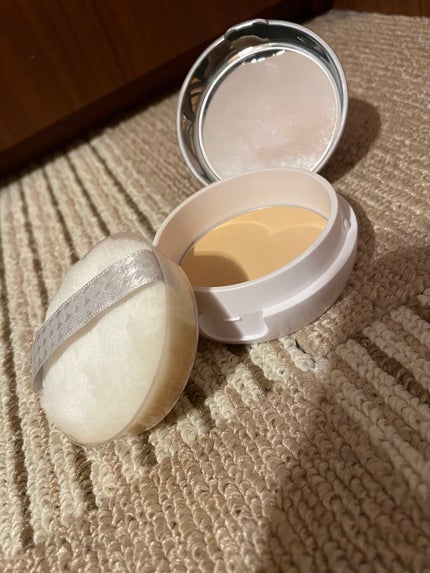 クリアラスト フェイスパウダー N 薬用美白オークル/クリアラスト/プレストパウダーを使ったクチコミ(2枚目)