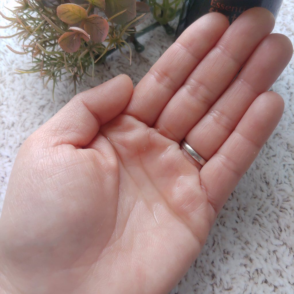 くせ・うねりときほぐしセラムEX/エッセンシャル flat/ヘアオイルを使ったクチコミ（2枚目）