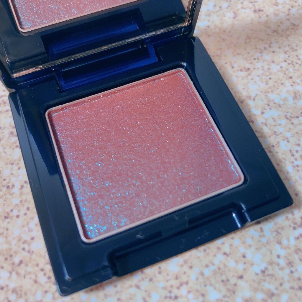 ラズル アイカラー 17 Silent city/エレガンス ラズル /単色アイシャドウを使ったクチコミ（2枚目）