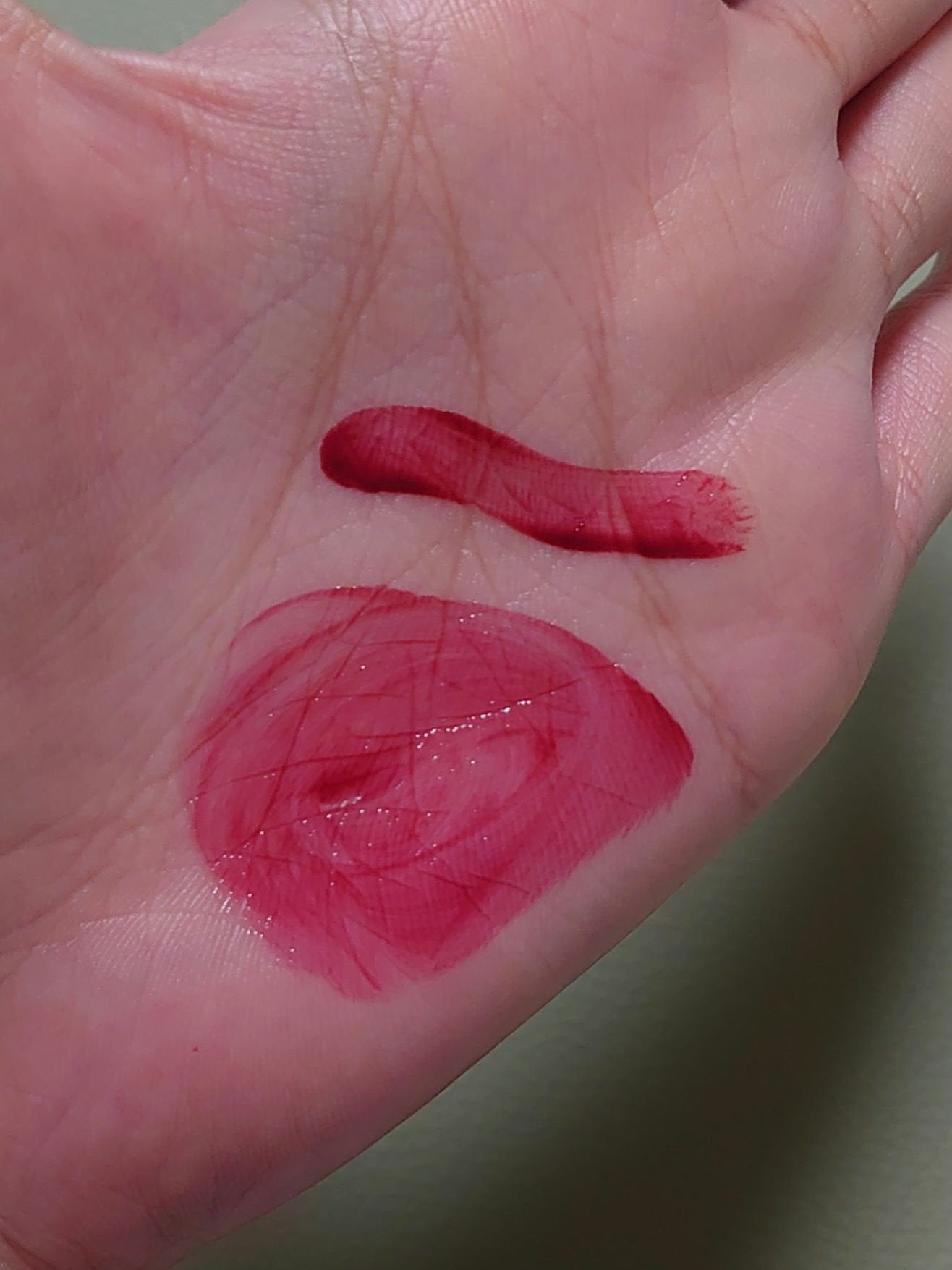 リップアーマー/KiSS/口紅を使ったクチコミ(2枚目)